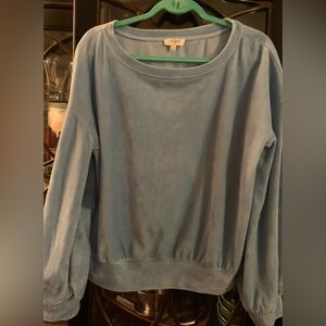 Umgee sweater / sweatshirt